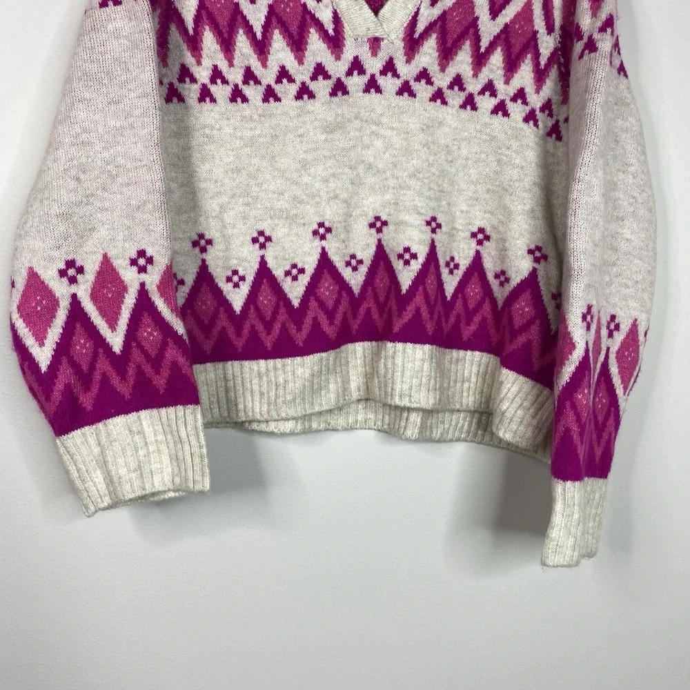 CeCe Women's Medium Collared‎ Fair Isle Sweater Beige/Magenta Long Flare Sleeve